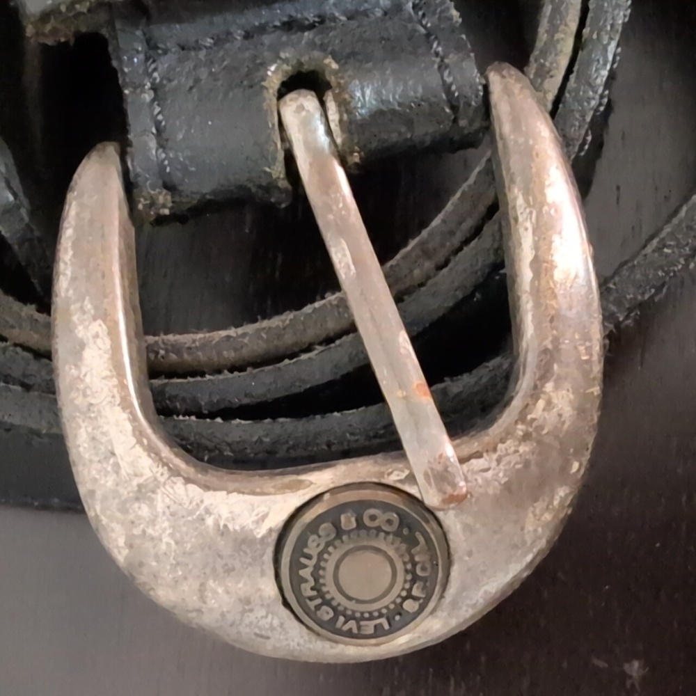 Vintage Levis Black leather Belt Size 34/35